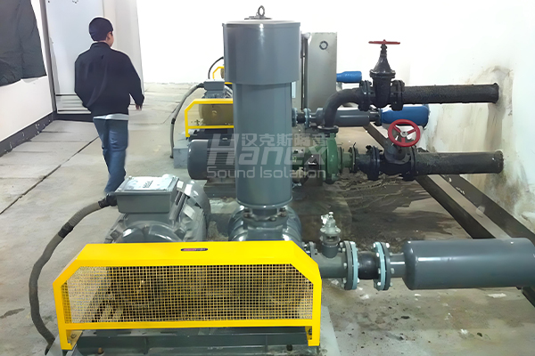 株洲風(fēng)機(jī)隔聲罩2 株洲風(fēng)機(jī)隔聲罩2